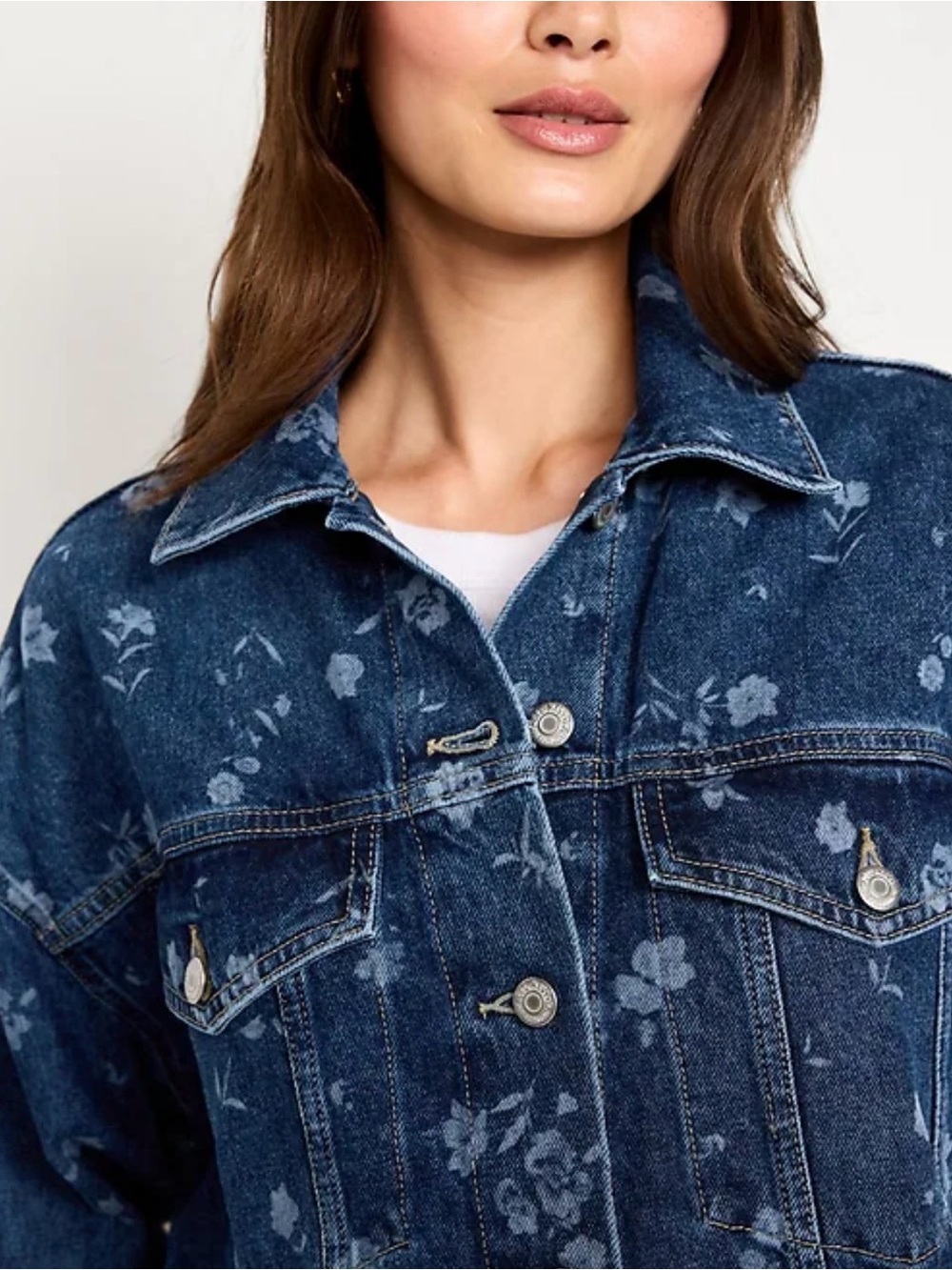 Old Navy Oversized Floral Jean Trucker Jacket - Picture 4 of 7